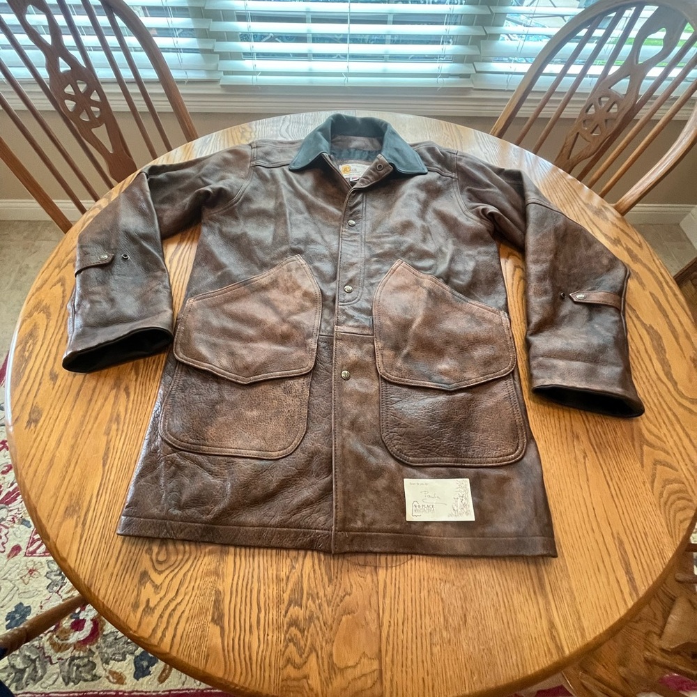 Vintage WB Place & Co. Men's Leather Jacket Made in WI, Hip/Arm Length Runs Big.